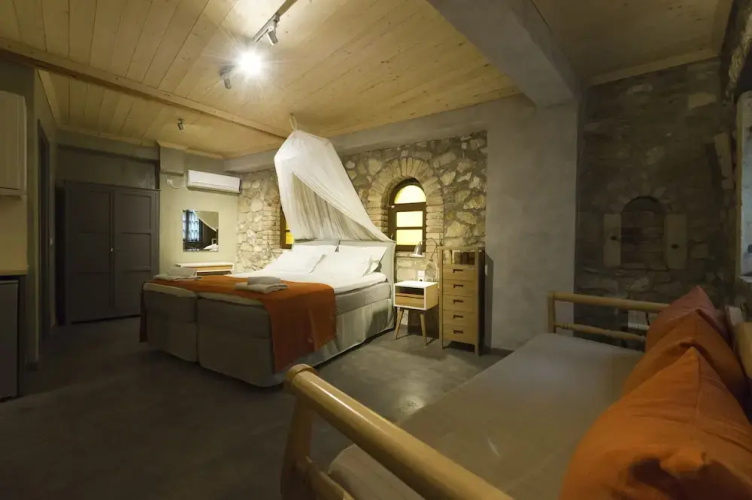Hotel 1800