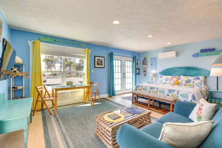 PCB Studio w/ Private Patio: Steps to Beach!
