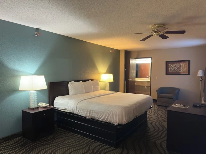 Deluxe Double Suite