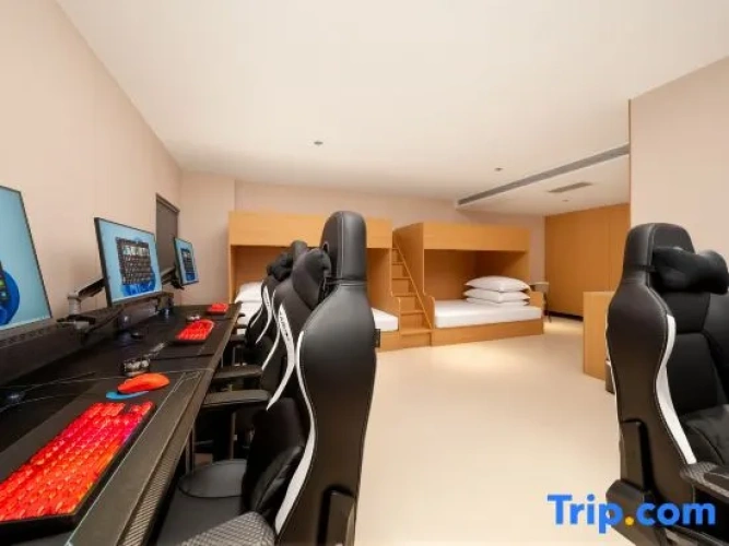 Standard Quintuple room