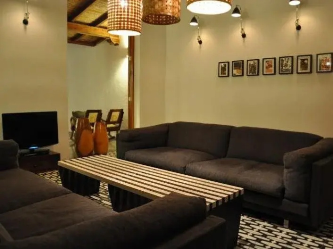 Los Patios Hotel