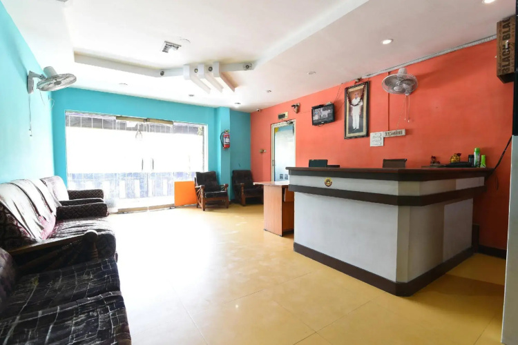 Hotel Dhruvathara