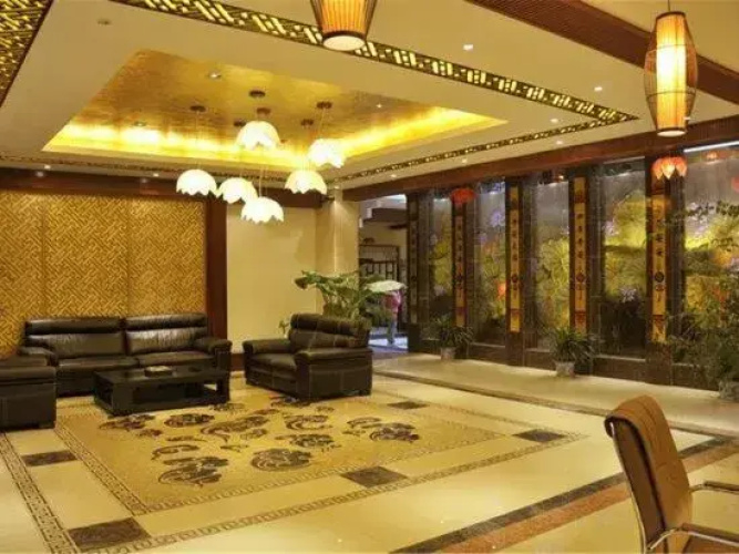 Mount Emei Peace Hotel