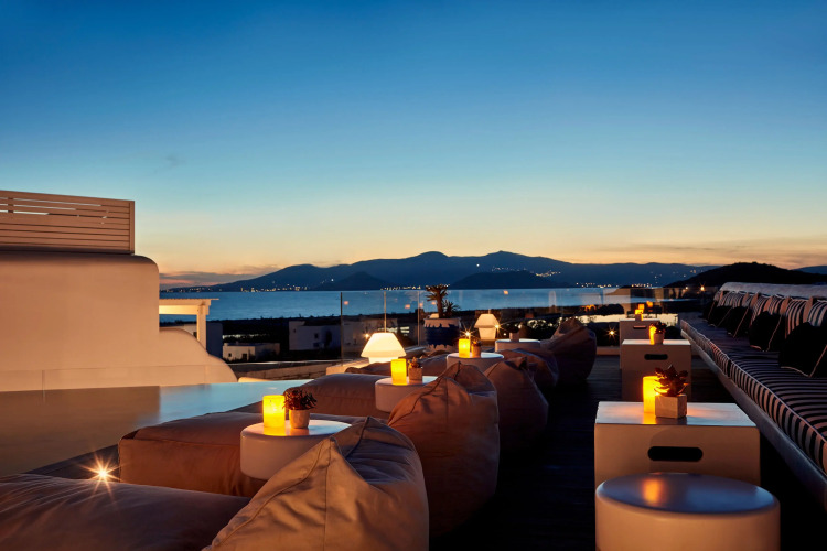 18 Grapes Hotel Over view