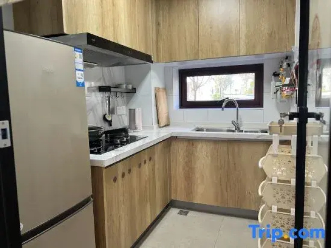 Lili Residence