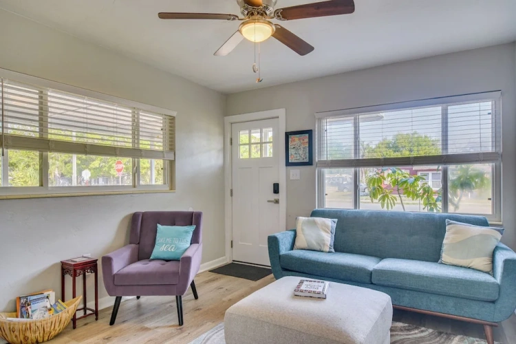 2 Bedrooms Cottage