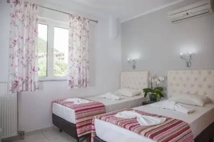 Dimosthenis Apartments