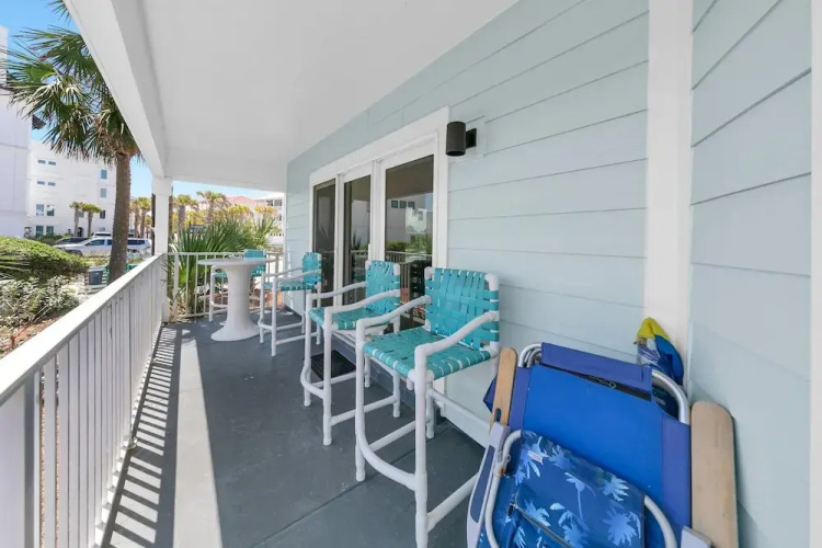 Beachside Villas 611