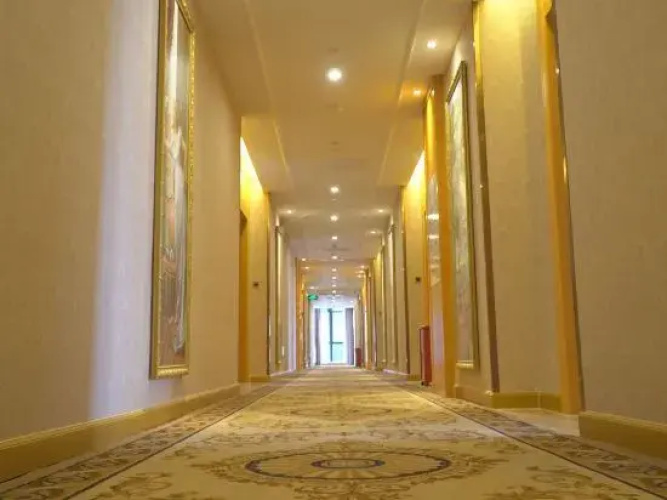 Vienna Hotel (Luhe)