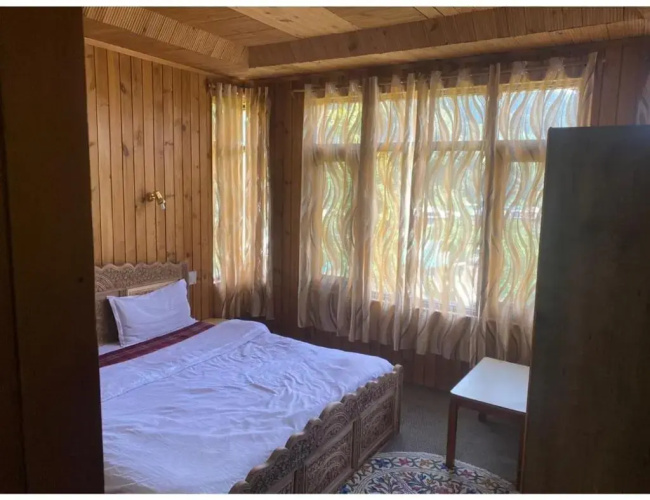 Srichan Resorts