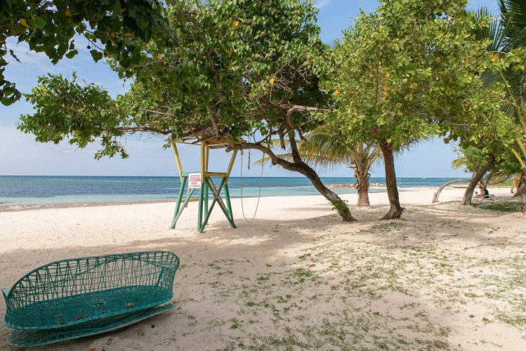 Seacastles Exora Beach Suite