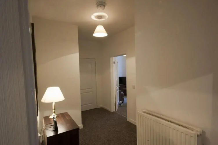 Allan Stream Apartment