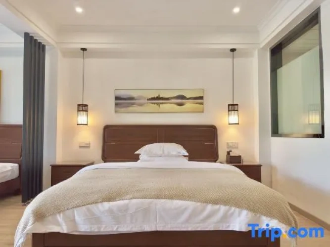 Standard Twin room with balcony and with river view