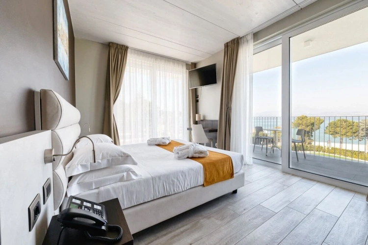 1 Bedroom Superior Quadruple room