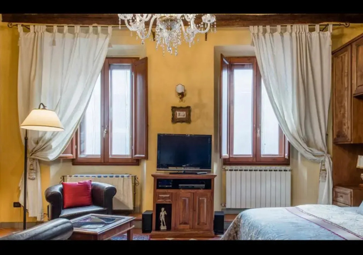 Cozy Apartment In Central Position