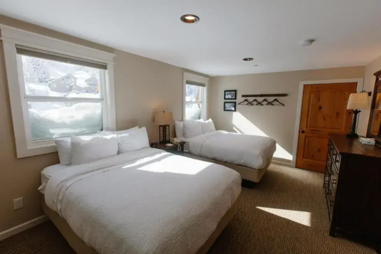 Superior Quadruple room