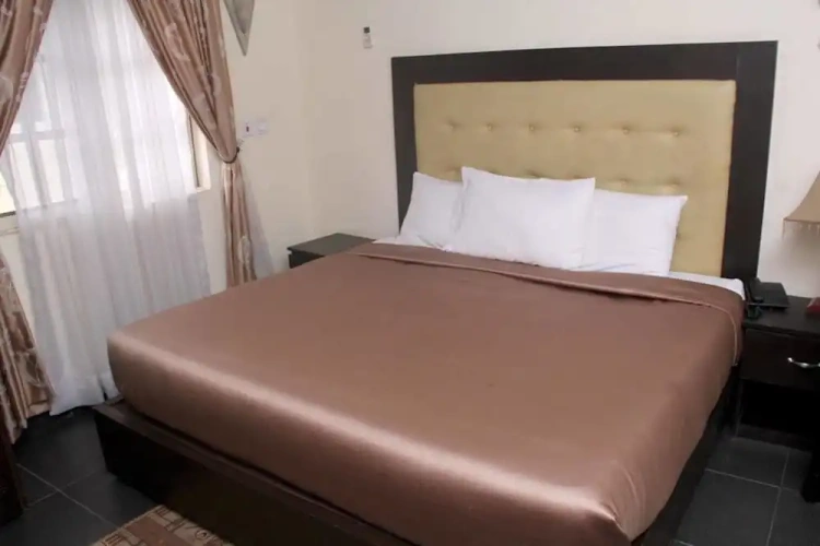 Standard Double Club room