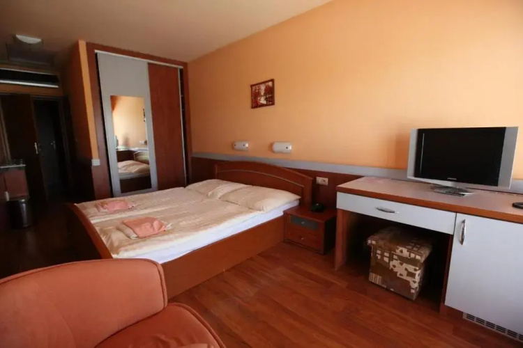 Hotel Zelený Dvor