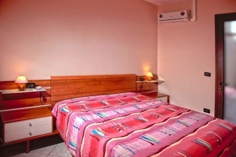 Deluxe Quadruple room