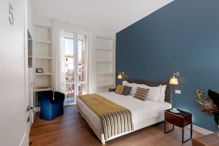 Standard Double room with balcony and with city view