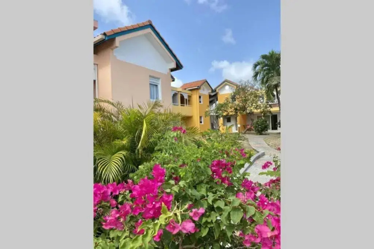 Studio Evasion Plage Avec Jardin