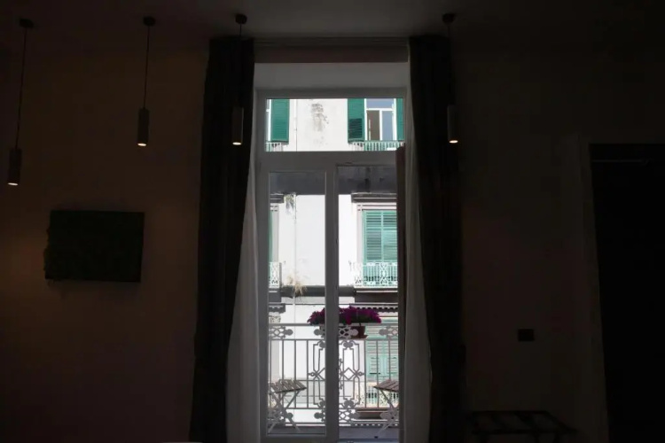 4heavens_Naples