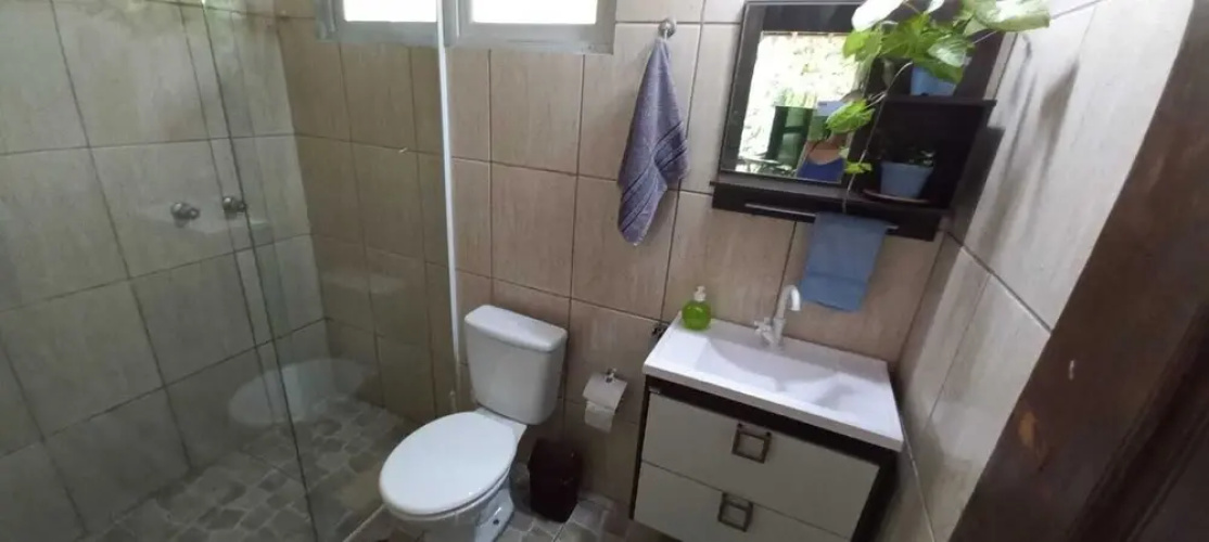 casa na cachoeira