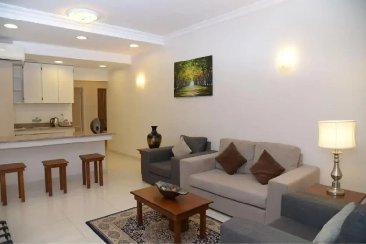2 Bedrooms Apartment