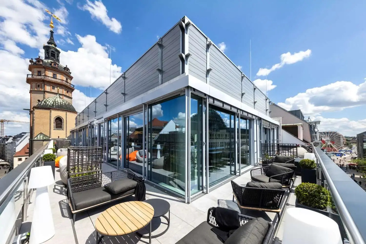 Best Western Premier Royal Blue - Adult Only