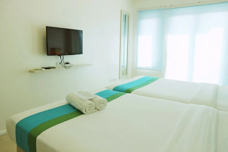Lime Hotel Boracay