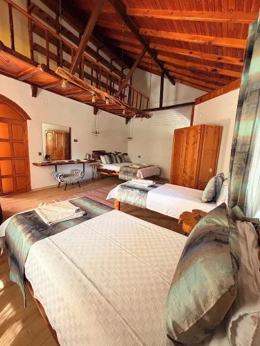 1 Bedroom Standard Quadruple room with mountain view