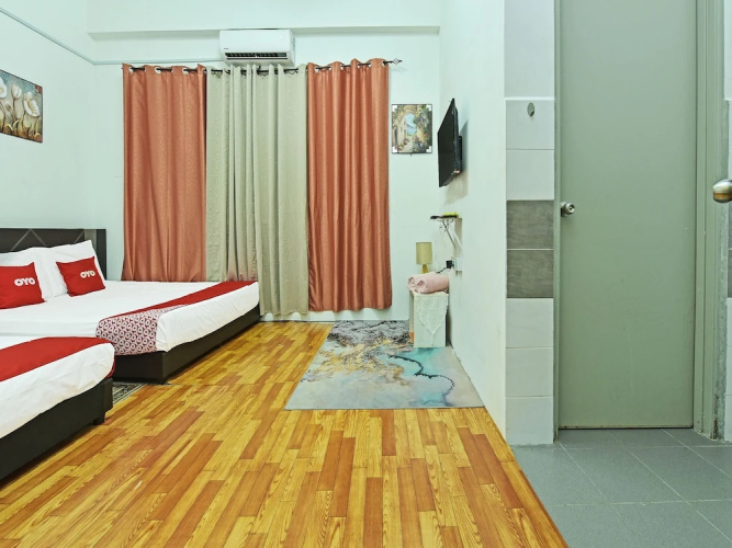 OYO 90431 Cz Hotel