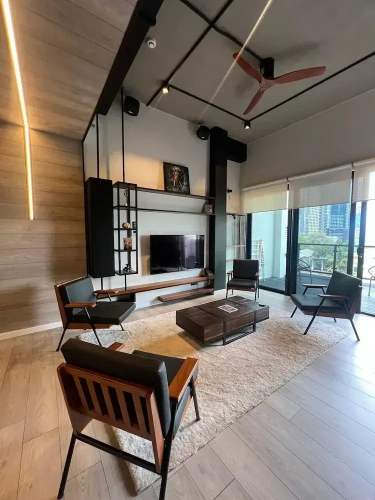 2 Bedrooms Apartment