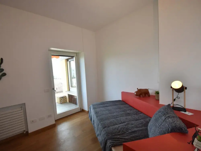 Apartment in a Prime Location on Lake Maggiore