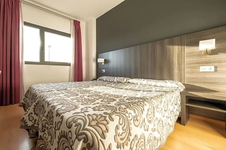 Hotel Abades Via Norte