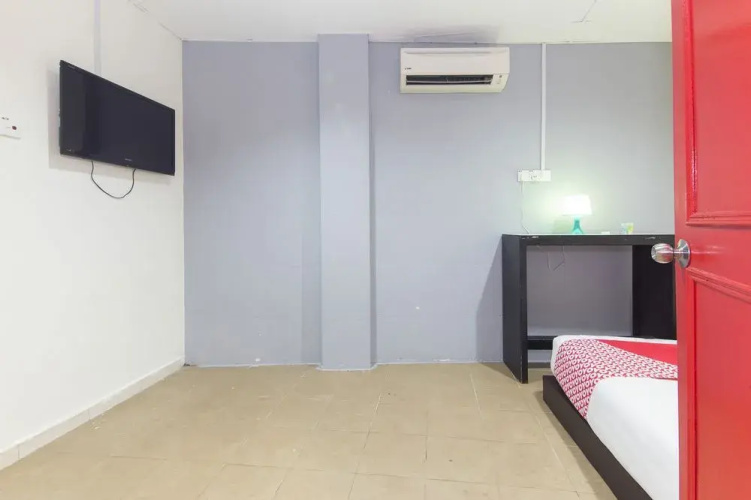 304 Zero Hour Hotel