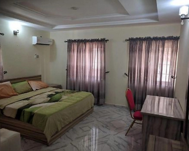 Crown Apartments Extended Stay Suites