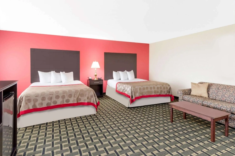 Quadruple Suite