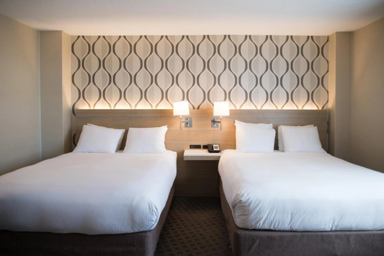 Radisson Hotel Duluth-Harborview photo 7