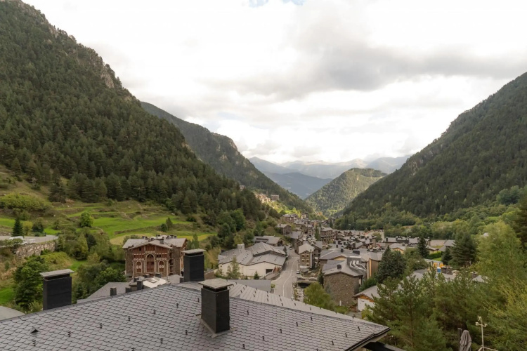 Apartamento moderno El Bosque en Arinsal
