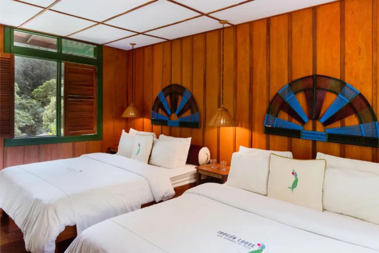 Trogon Lodge