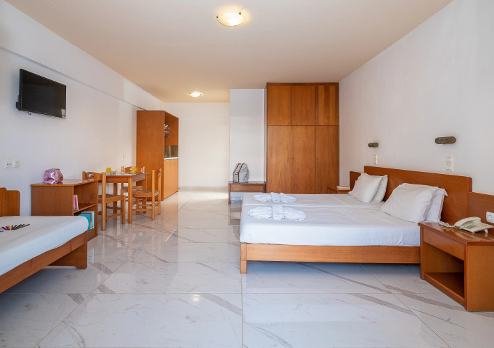 Anthoula Village Hotel