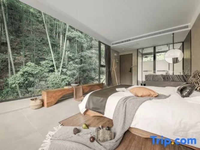 Standard Double room with garden view