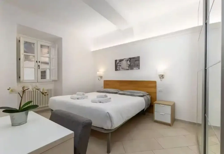 3 Bedrooms Apartment