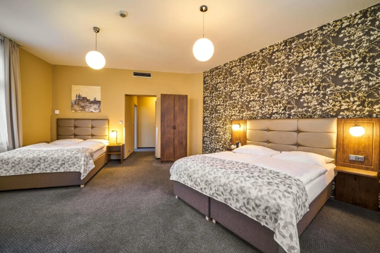 Standard Quadruple room