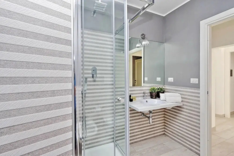 Rm-h501-pale6m5 Monti Apartments - M16