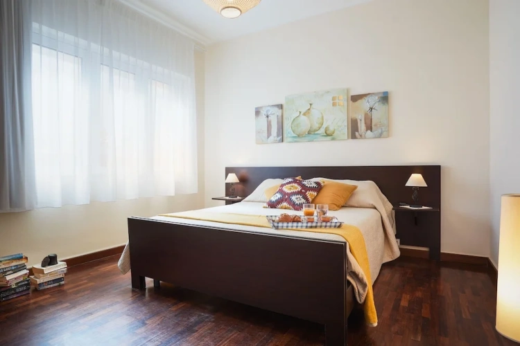 2 Bedrooms Apartment with balcony