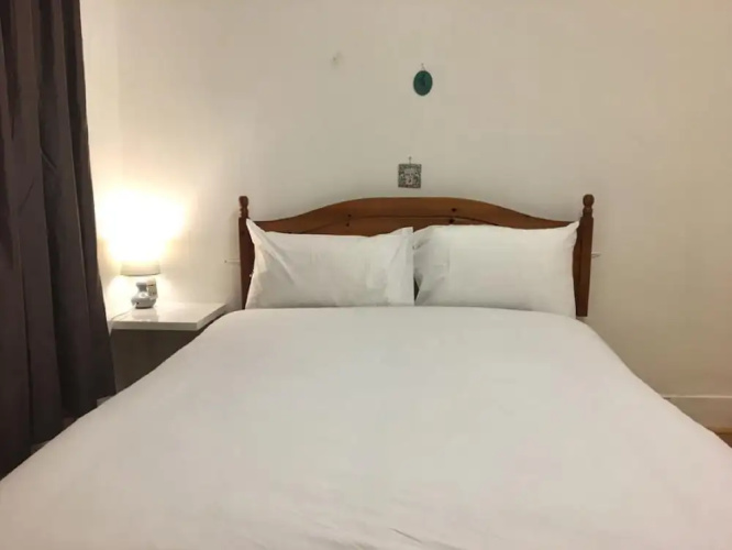 Starlings Inn