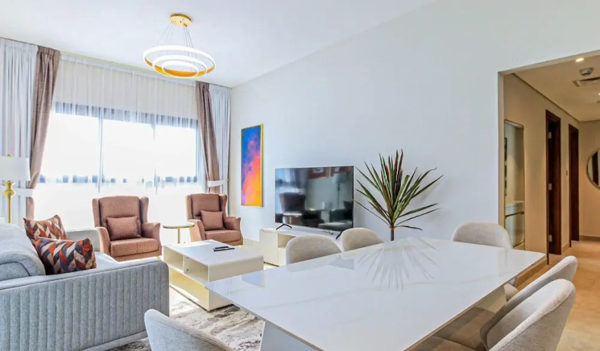 Bright Spacious 2BR with Maids