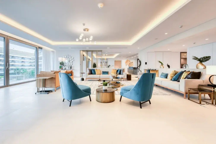 Ultra Luxurious 4 Bed Apartment